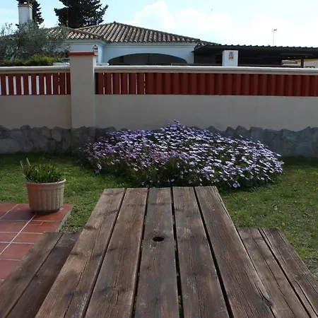 Holiday home Chalet Marisma Con Piscina Privada Chiclana de la Frontera